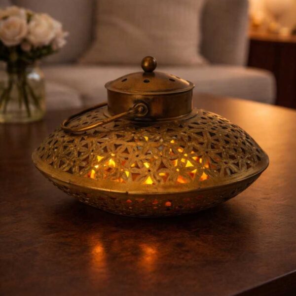 Metal Tealight Holder