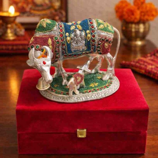 Decorative Kamdhenu Cow with Calf Gift Set