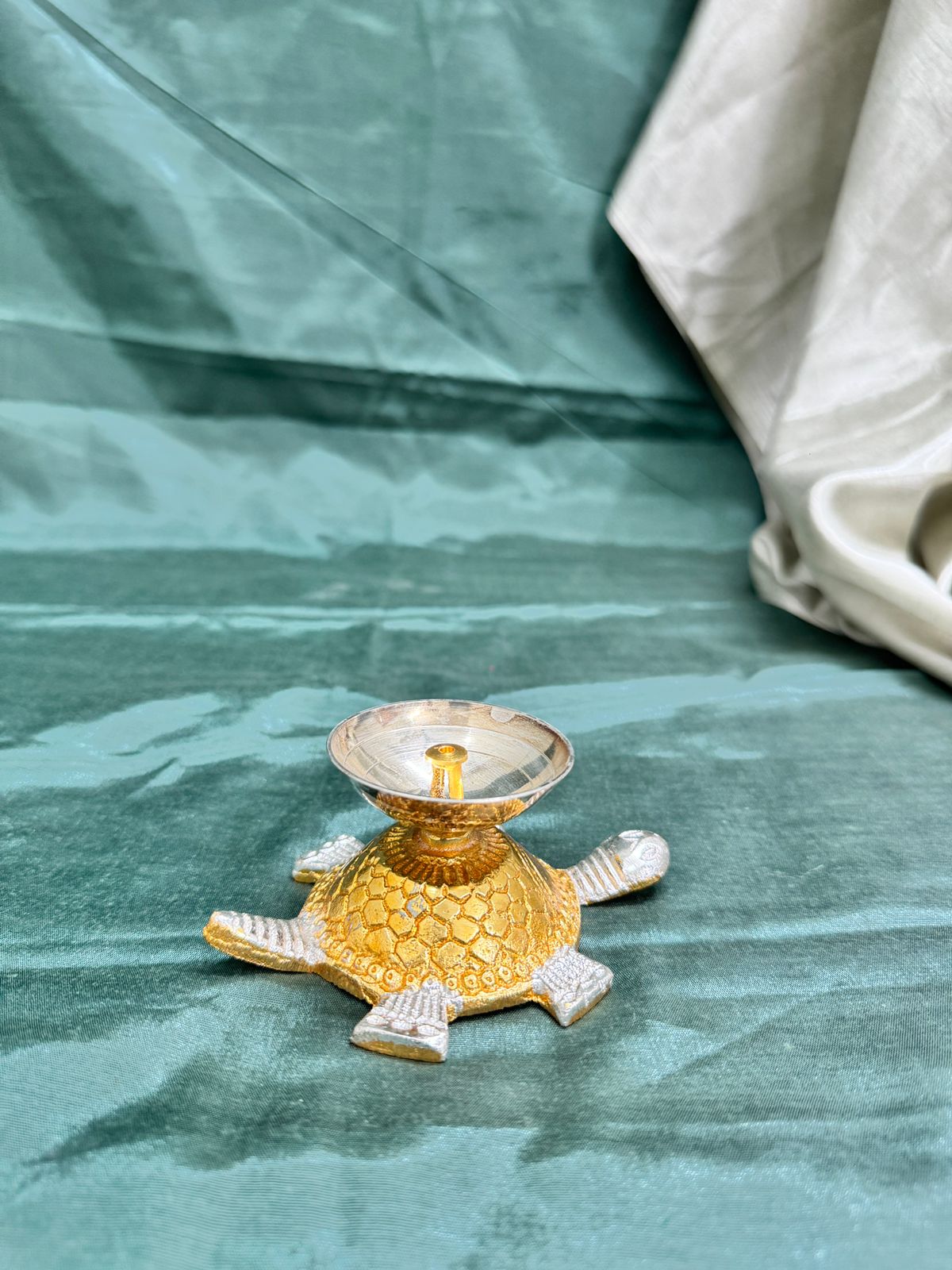 Tortoise Diya Double Shade