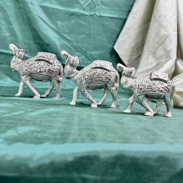 German Silver Camel Figurine Set for Home Décor and Premium Gifting