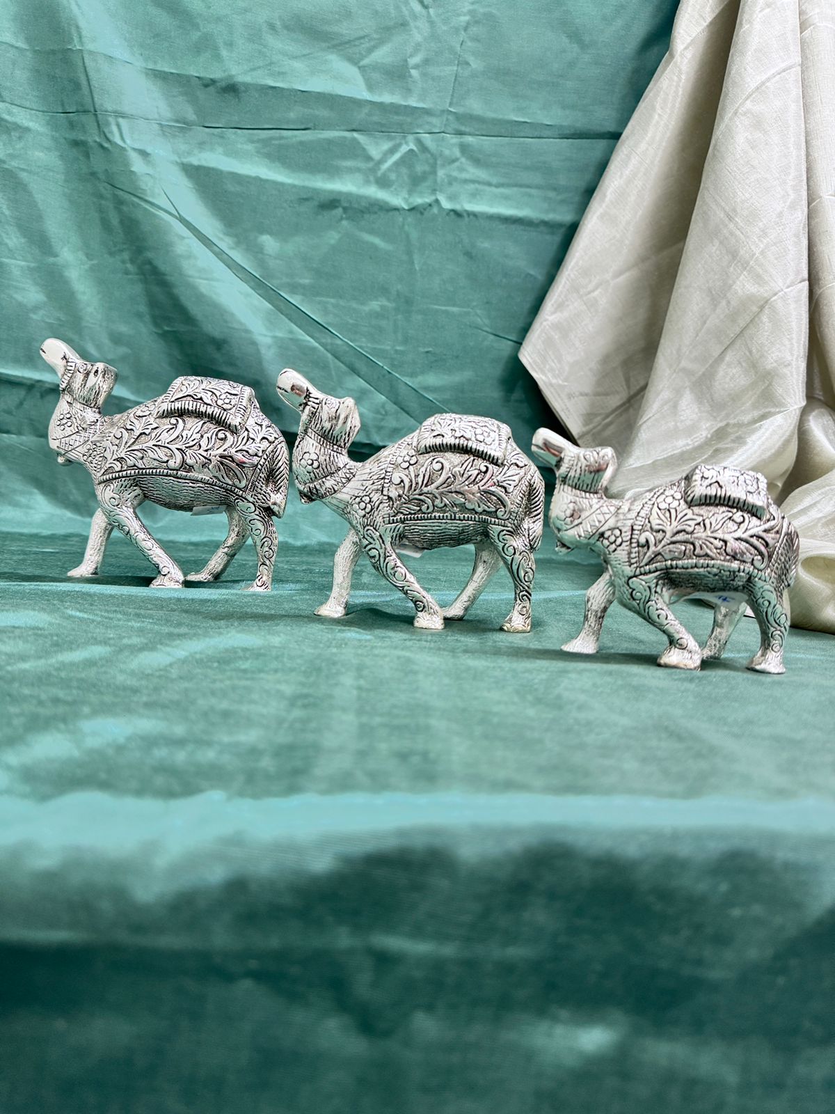 German Silver Camel Figurine Set for Home Décor and Premium Gifting