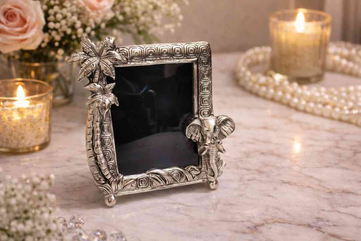 German Silver Gift Combo Set with Tray, Photo Frame and Elephant