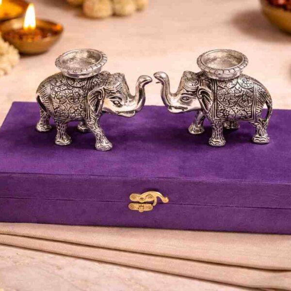 Elephant tealight holder set in german silver for gift ideas