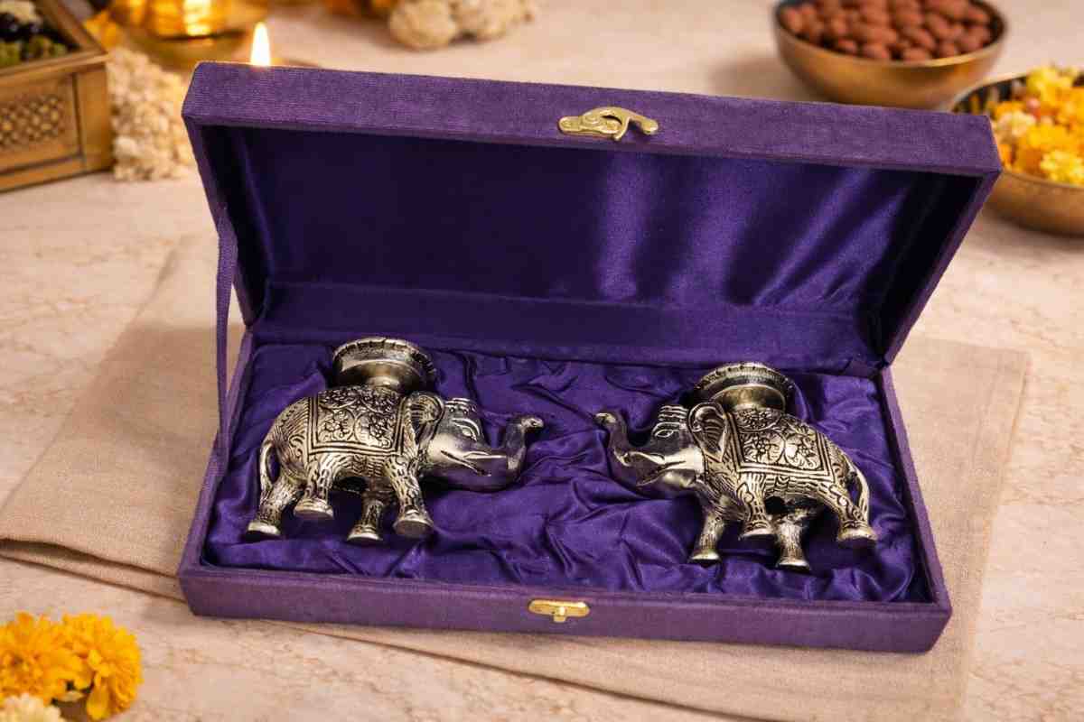 German Silver Elephant Tealight Holder Set – Premium Wedding Gift and Home Decor Gift Item