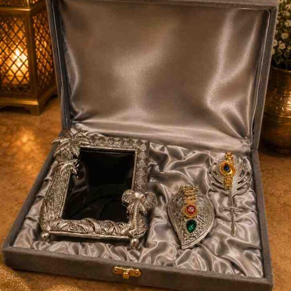Handcrafted German Silver Photo Frame Gift Set with Chopra & Decorative Peacock Feather | Premium Velvet Gift Box